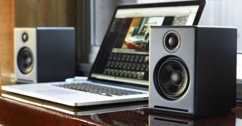 How to Connect Speakers to Laptop?