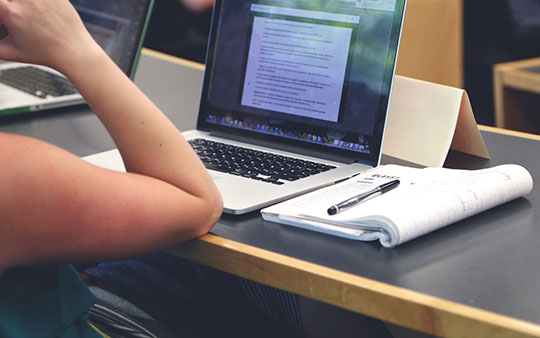 Best Laptops for Taking Notes