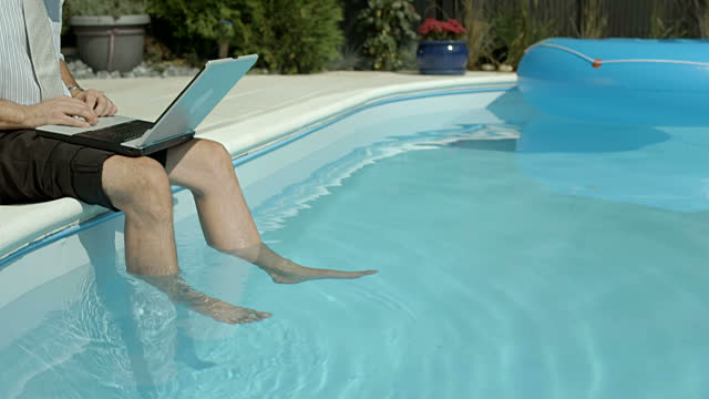 How to Use a Laptop in a Pool?
